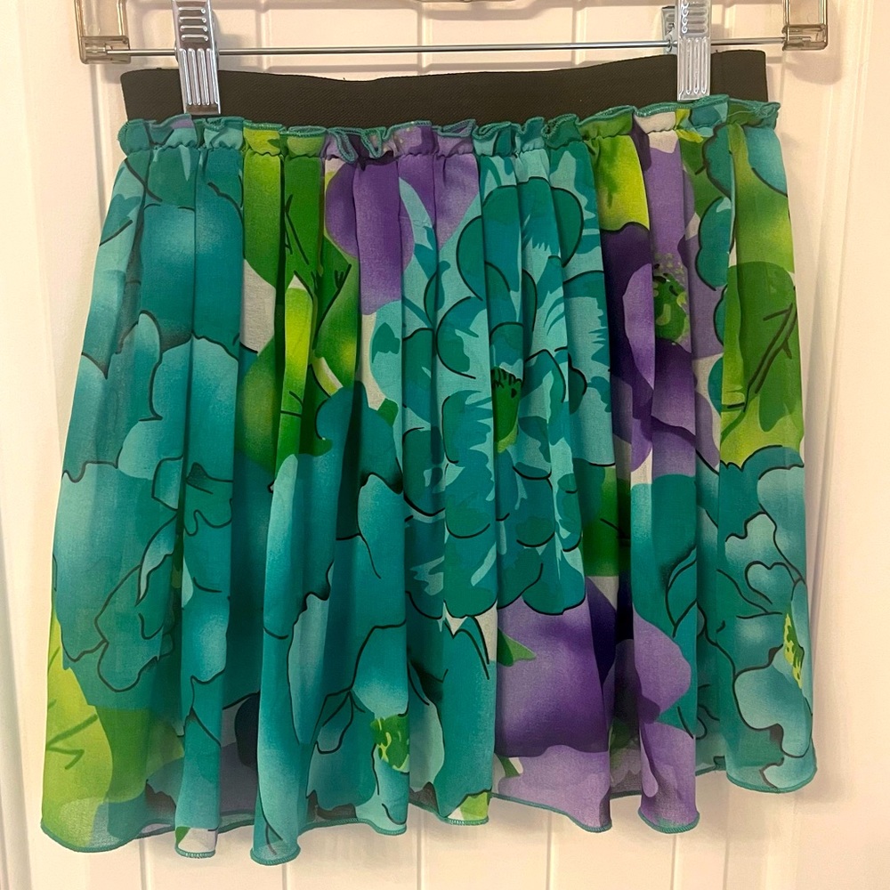 Floral Pleated Skirt